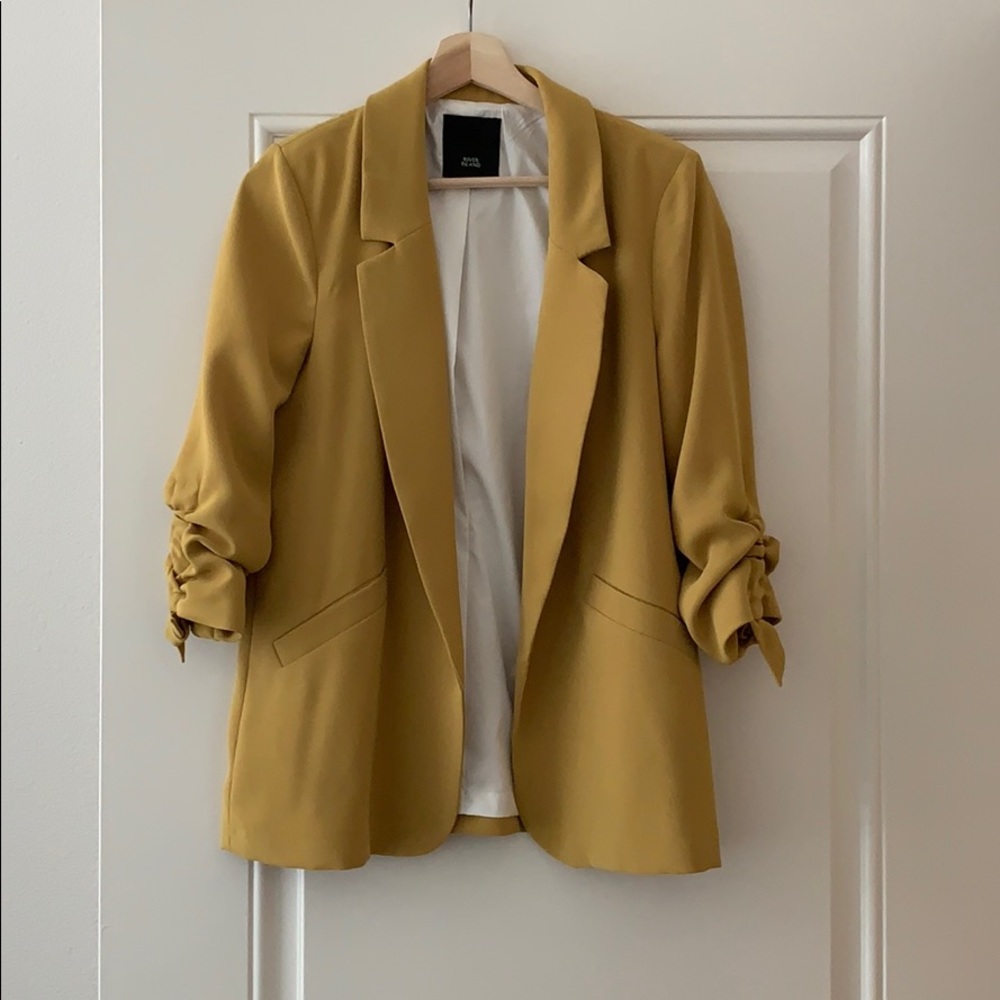 Mustard size 8(uk) blazer